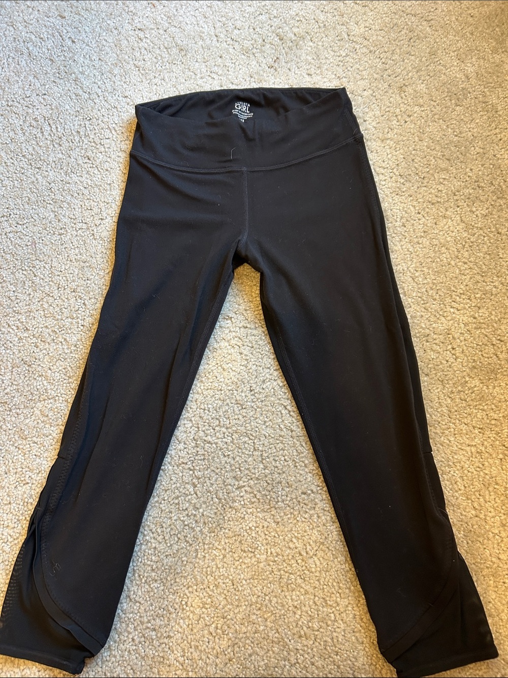 Athleta Girl Black Performance Capri Leggings